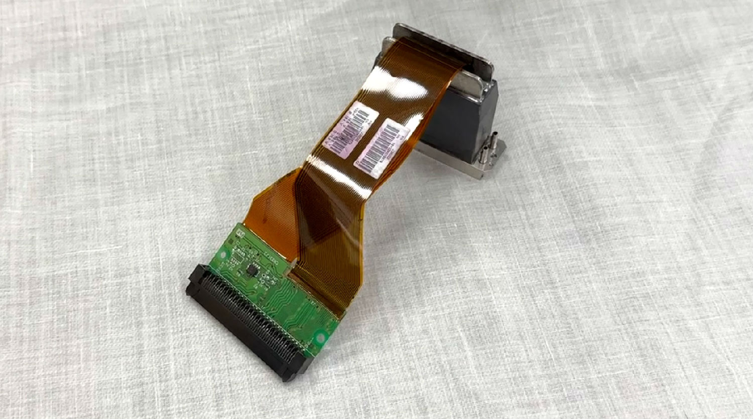 拆裝數碼(ma)印花機噴頭(tóu)步驟