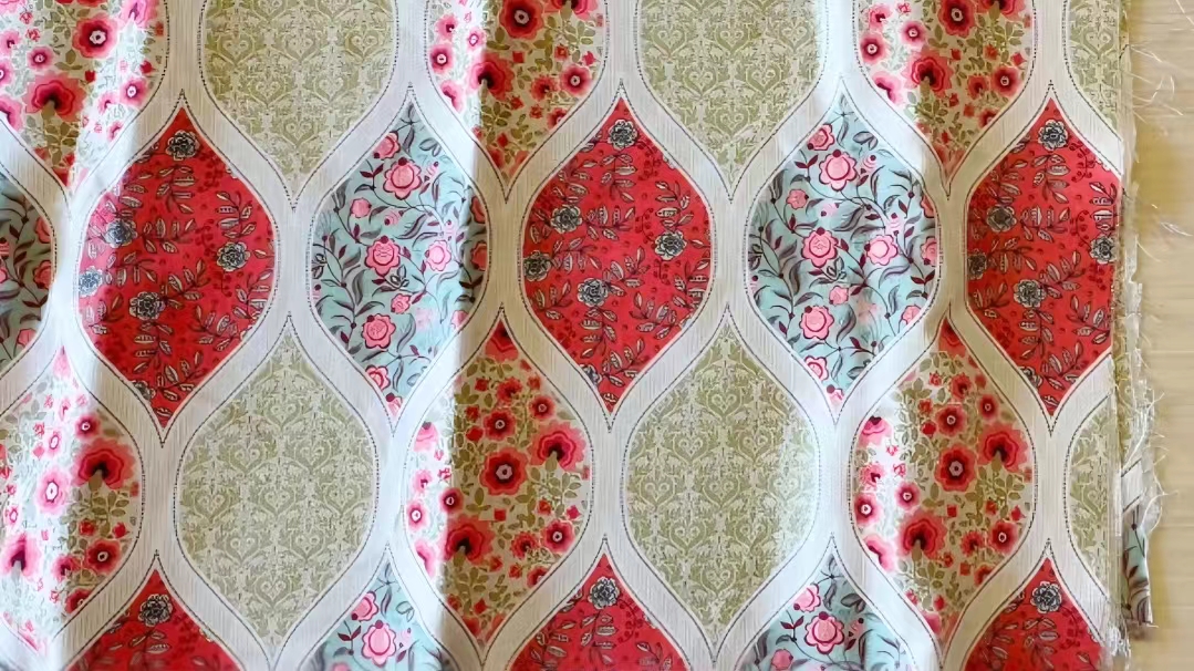 導緻數(shu)碼印花機(ji)偏色的原(yuán)因