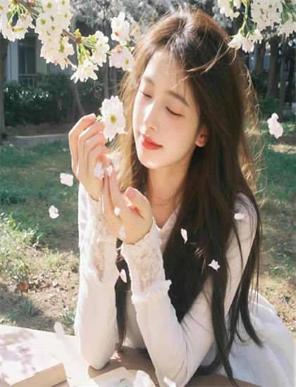 《咬屁股虫2》幕后解析：获奖背后的努力与付出 带你了解电影制作的点点滴滴